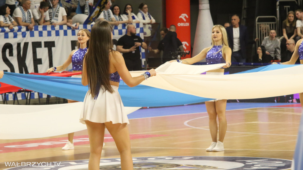 Górnik wygrywa z Arką