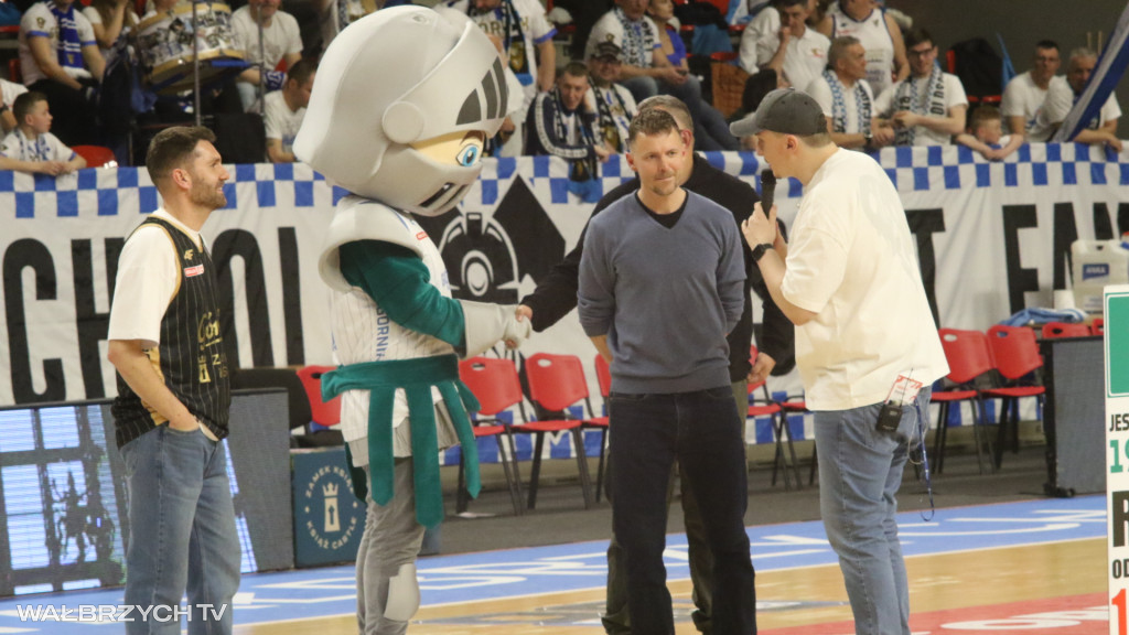 Górnik wygrywa z Arką