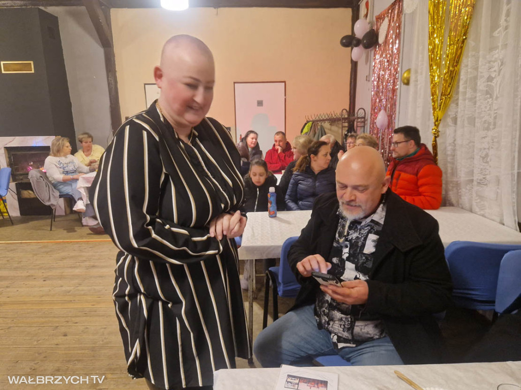 Charytatywne Disco dla Wioli