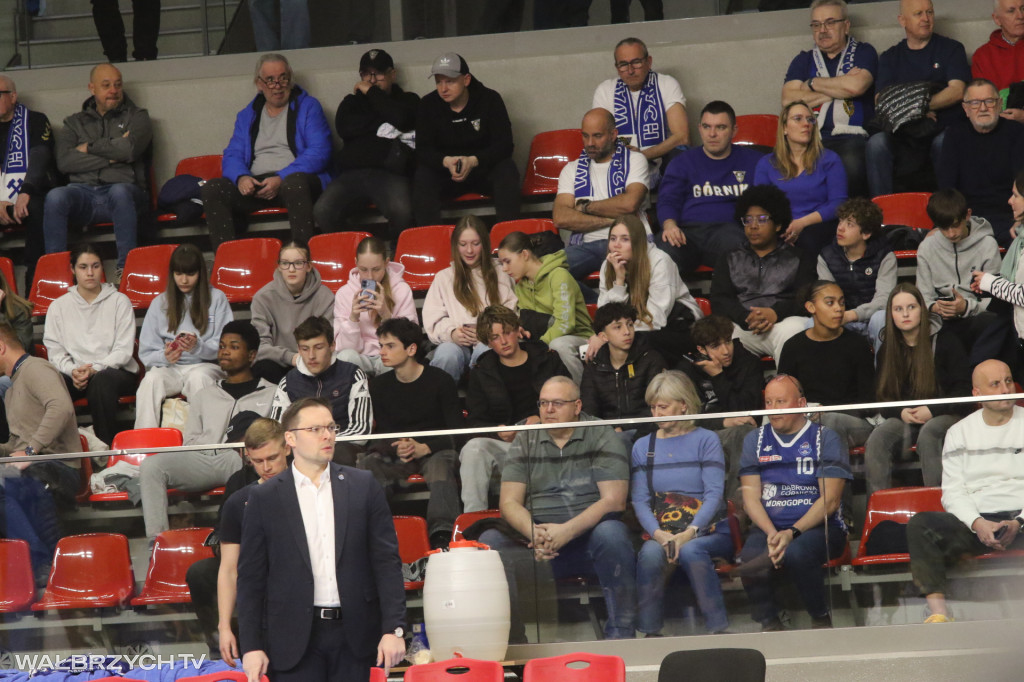 Górnik przegrał z Dąbrową Górniczą