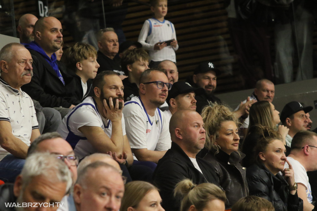 Górnik przegrał z Dąbrową Górniczą