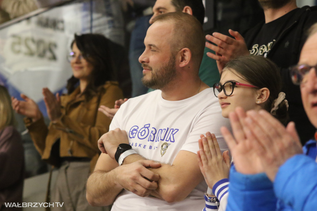 Górnik przegrał z Dąbrową Górniczą