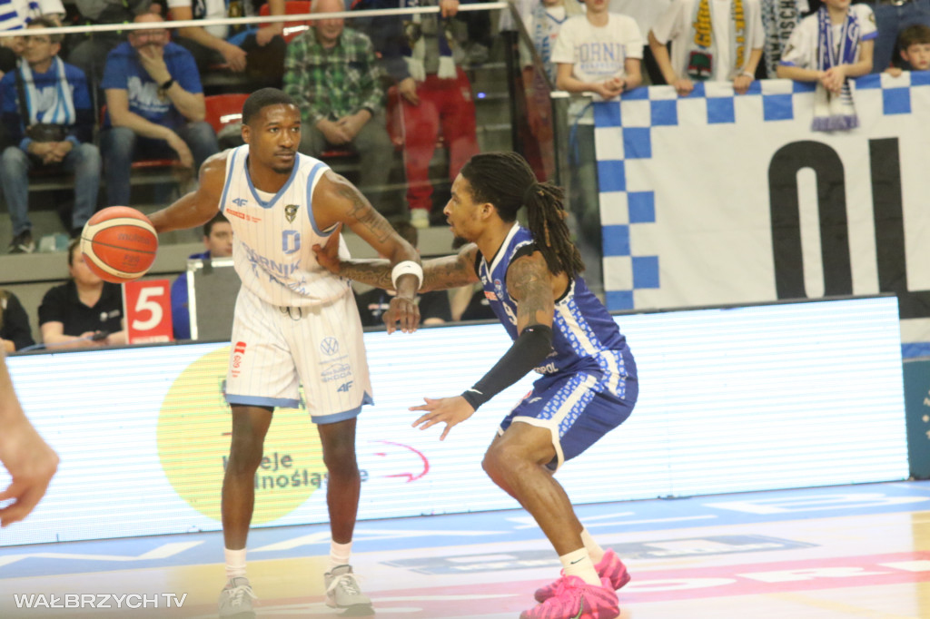 Górnik przegrał z Dąbrową Górniczą