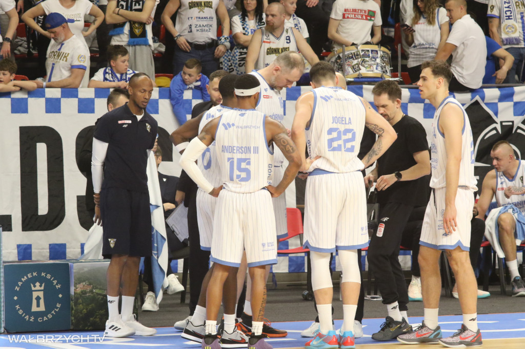 Górnik przegrał z Dąbrową Górniczą