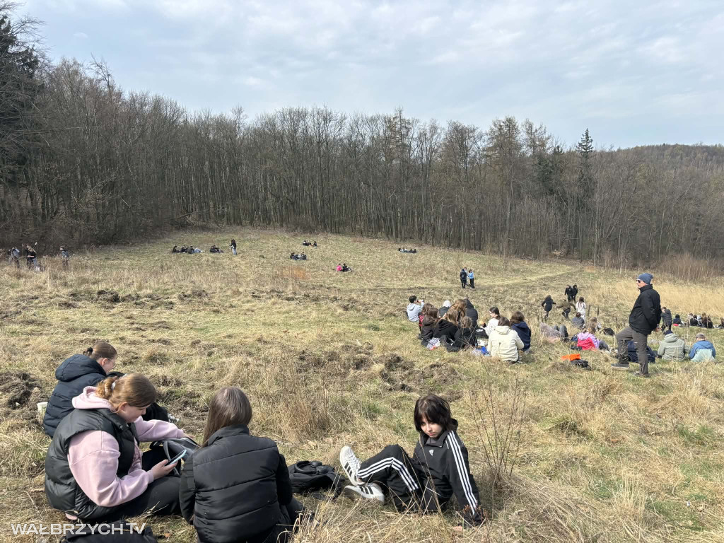 Wałbrzyszanie sprzątali i uczyli się ekologii