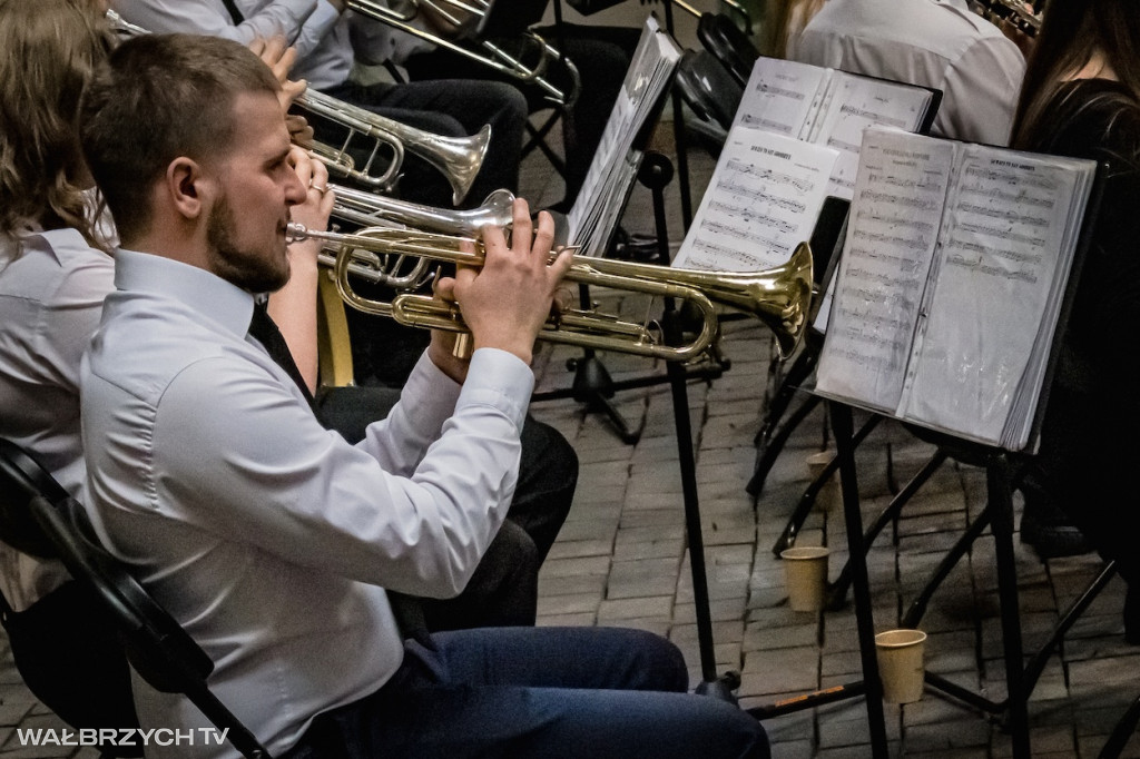 Orkiestra Dęta zagrała w Starej Kopalni