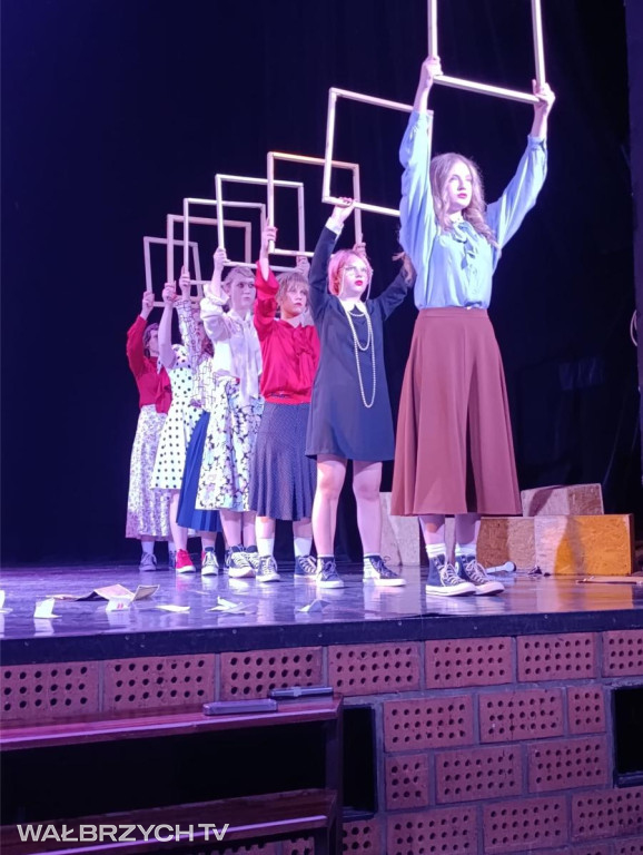 I LO: młodzi nie pytają o przyszłość tylko ją grają