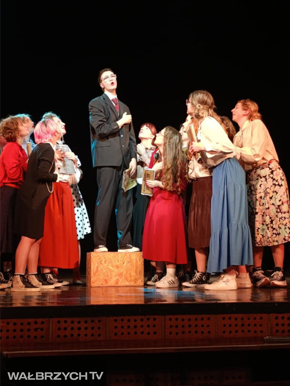 I LO: młodzi nie pytają o przyszłość tylko ją grają