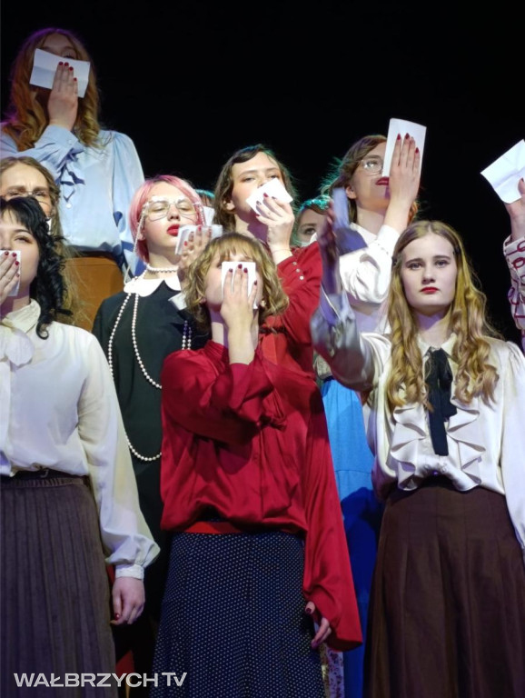 I LO: młodzi nie pytają o przyszłość tylko ją grają