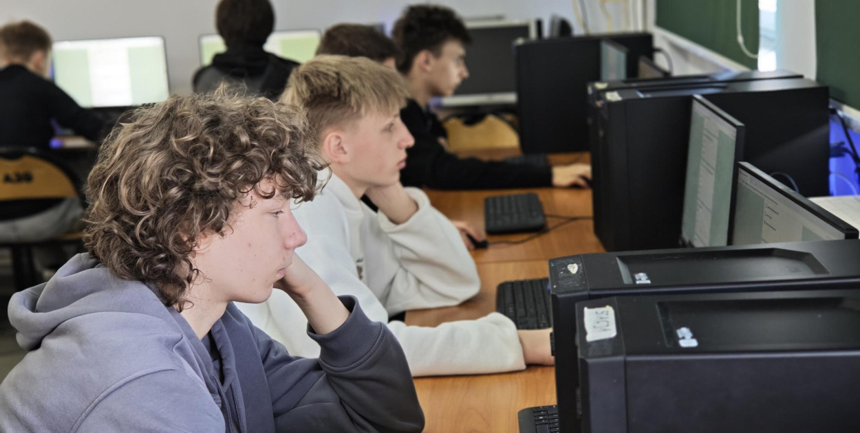 Młodzież z Wałbrzycha nie czeka aż świat ich dogoni