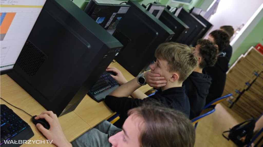 Młodzież z Wałbrzycha nie czeka aż świat ich dogoni