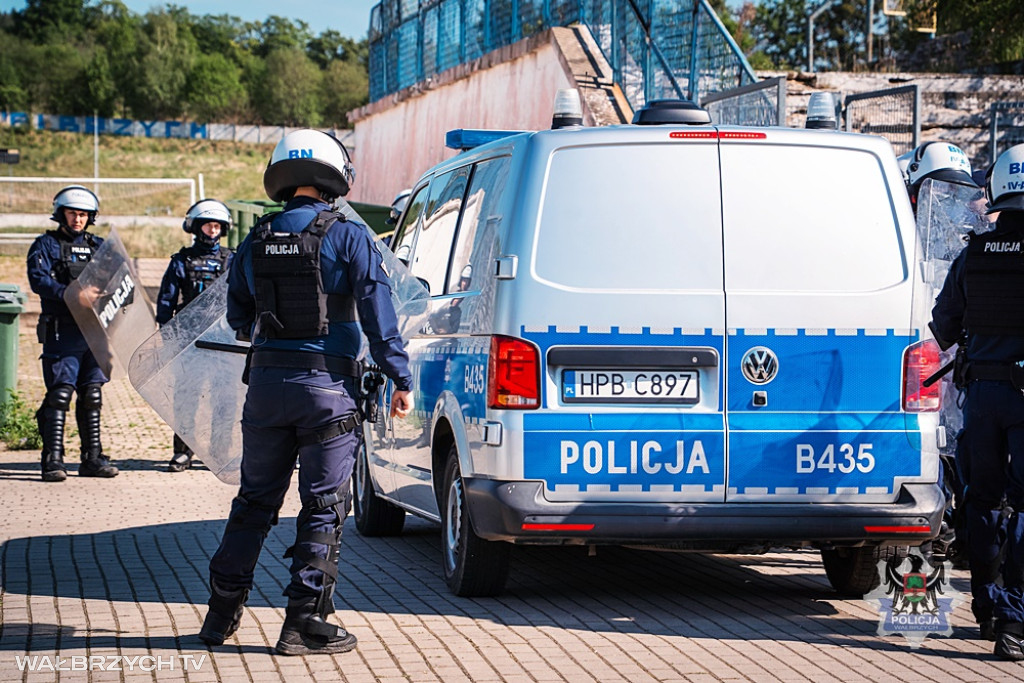Trenowali m.in jak rozdzielić kibiców