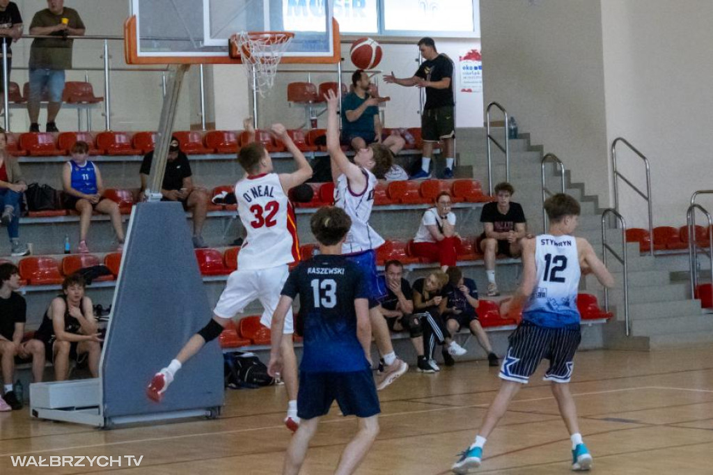 Turniej koszykówki 3x3 w Szczawnie-Zdroju