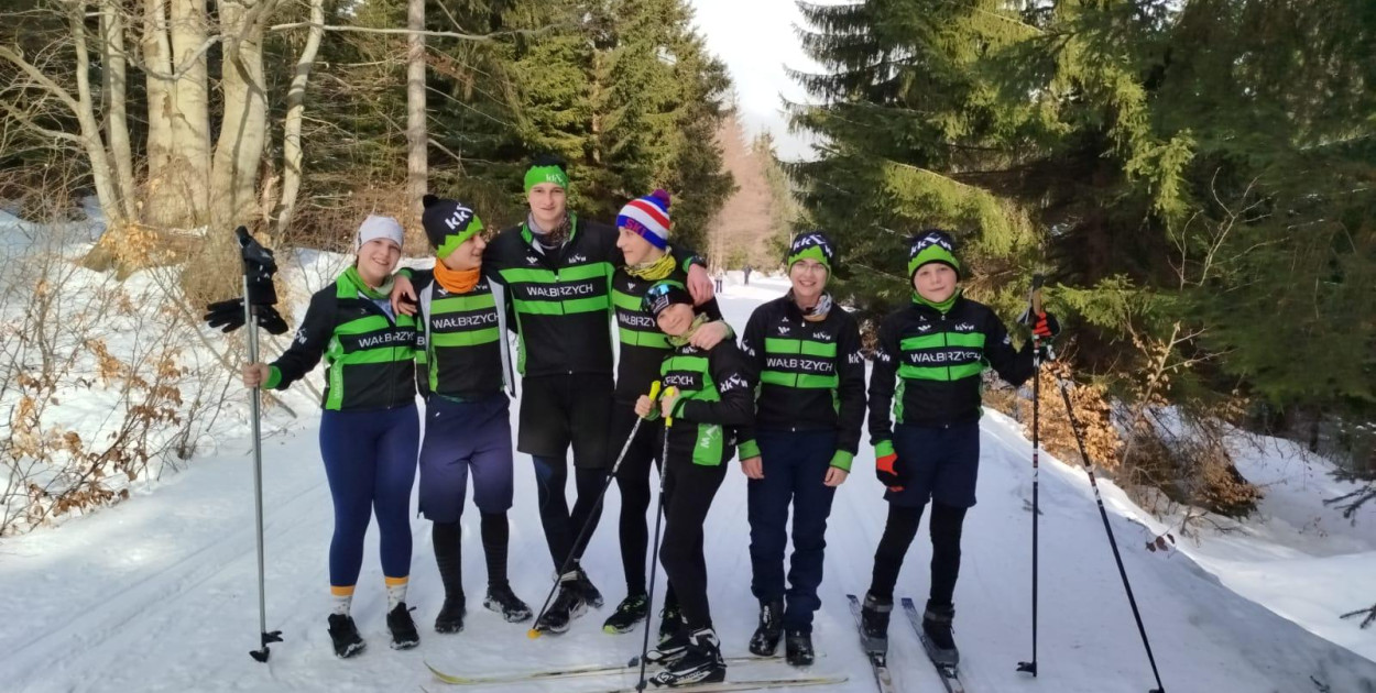 Kolarze z Wałbrzycha: siłownia, narty i basen, czyli jak hartuje się stal!