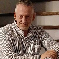 Marek Szeles