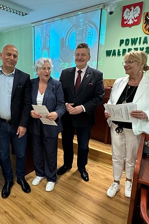Sesje w komorze tlenowej dla seniorów od starosty-327