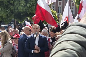 Karol Nawrocki - konferencja bez odpowiedzi-336