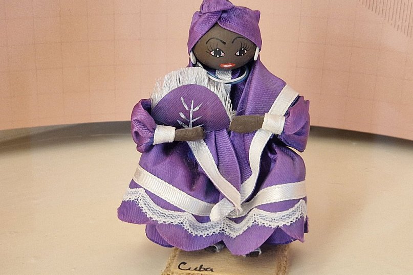 Lalki Świata - wystawa w Muzeum Porcelany