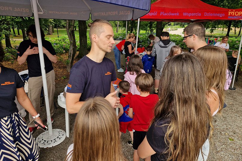 Letni piknik w Parku Sybiraków