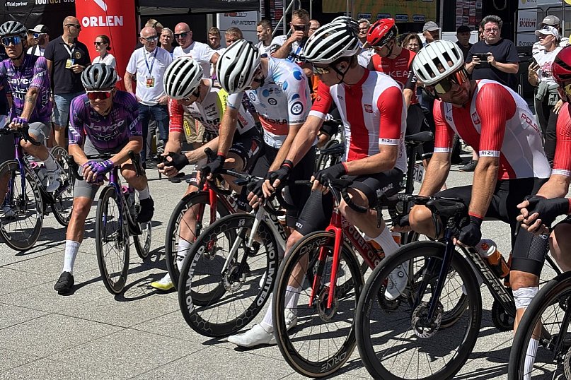 Tour de Pologne wystartował ze Starej Kopalni