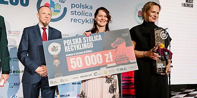 Wałbrzyska Szkoła Recyklingową Potęgą! -15346