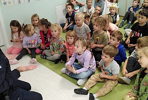 Nie tylko bajki i klocki. W Clever Garden uczą się, jak zadzwonić na 112-18330