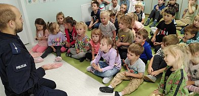 Nie tylko bajki i klocki. W Clever Garden uczą się, jak zadzwonić na 112-18330