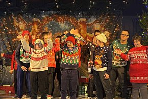 Wigilia i jarmark w Szkole Specjalnej nr 10-736