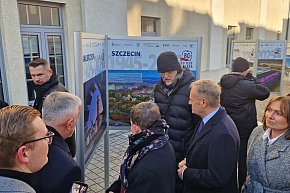 Wystawa \'80 lat - Tu jest Polska\'-756