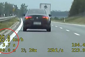Pirat na autostradzie - jechał prawie 200 km/h-20367