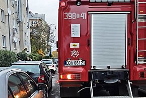 Jechali z pierwszą pomocą, spowolniły ich zaparkowane samochody-20535