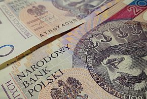 ZUS przeliczy świadczenia. Tyle więcej wpłynie na konta emerytów-20667