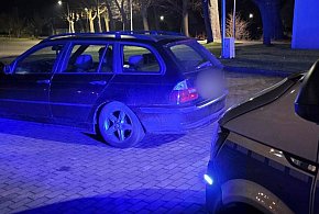 Jedno auto pogrążyło dwóch kierowców-21500