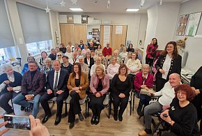 Seniorzy napisali wiersze na dobranoc-21663