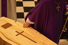 Rewolucja w pochówkach coraz bliżej. Tego w Polsce jeszcze nie było-21969