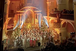 Charytatywne Kolędowanie z Zespołem Pieśni i Tańca-22315