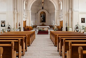 Miliony na Kościół w 2026 roku. Państwo co roku dokłada do duchownych-22376