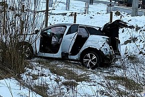 ''Skosił'' dwie latarnie w Szczawnie-Zdroju-22597