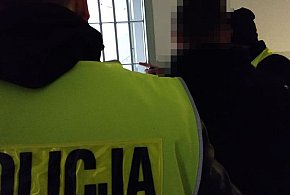 Pijany kierowca wiózł dzieci i skończyło się paliwo-22753