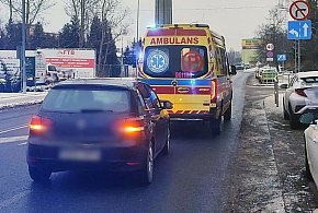 Pieszy wtargnął na jezdnię