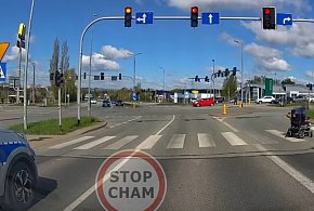 Wózek stanął na ulicy, a policja nie zareagowała