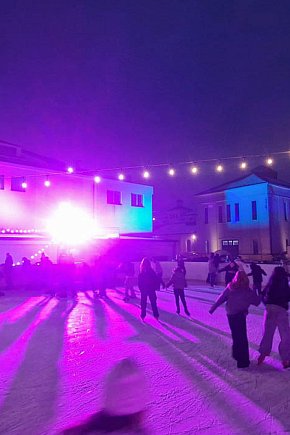 Lodowisko w Starej Kopalni-726