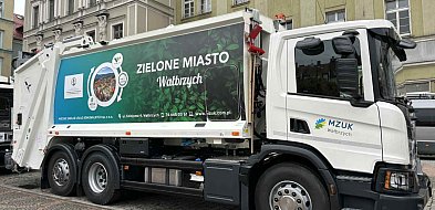Wałbrzych kupił nowe śmieciarki za 6 mln zł-20670