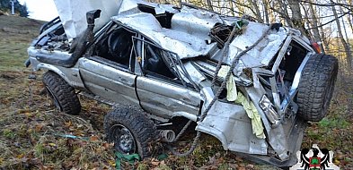 Przekoziołkował autem z Dzikowca. Jest w ciężkim stanie-21239
