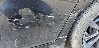 Szukamy sprawcy parkingowej kolizji-21518