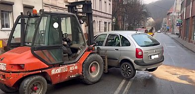 Wałbrzych: Zamiast lawety wózek widłowy-22357