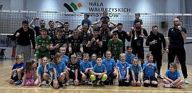 KPS Chełmiec Wałbrzych zwyciężył z  SPS Modeko Brzeg Dolny-22720