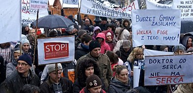 Z archiwum WTV: Walka o szkoły i porażka referendum