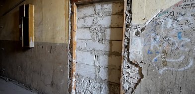 Weszli z kamerą do niegdyś najniebezpieczniejszej części Wałbrzycha