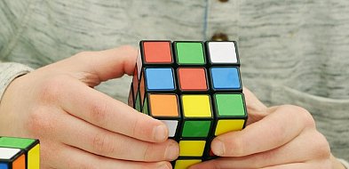 Międzynarodowe Mistrzostwa w Układaniu Kostki Rubika w Głuszycy